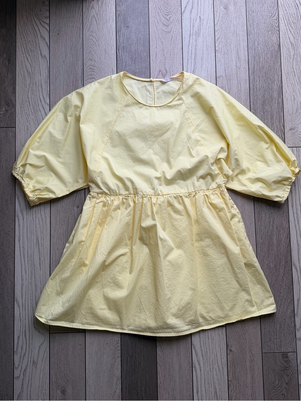 Zara Poplin Mini Dress Light Yellow with short gathered sleeves and back keyhole